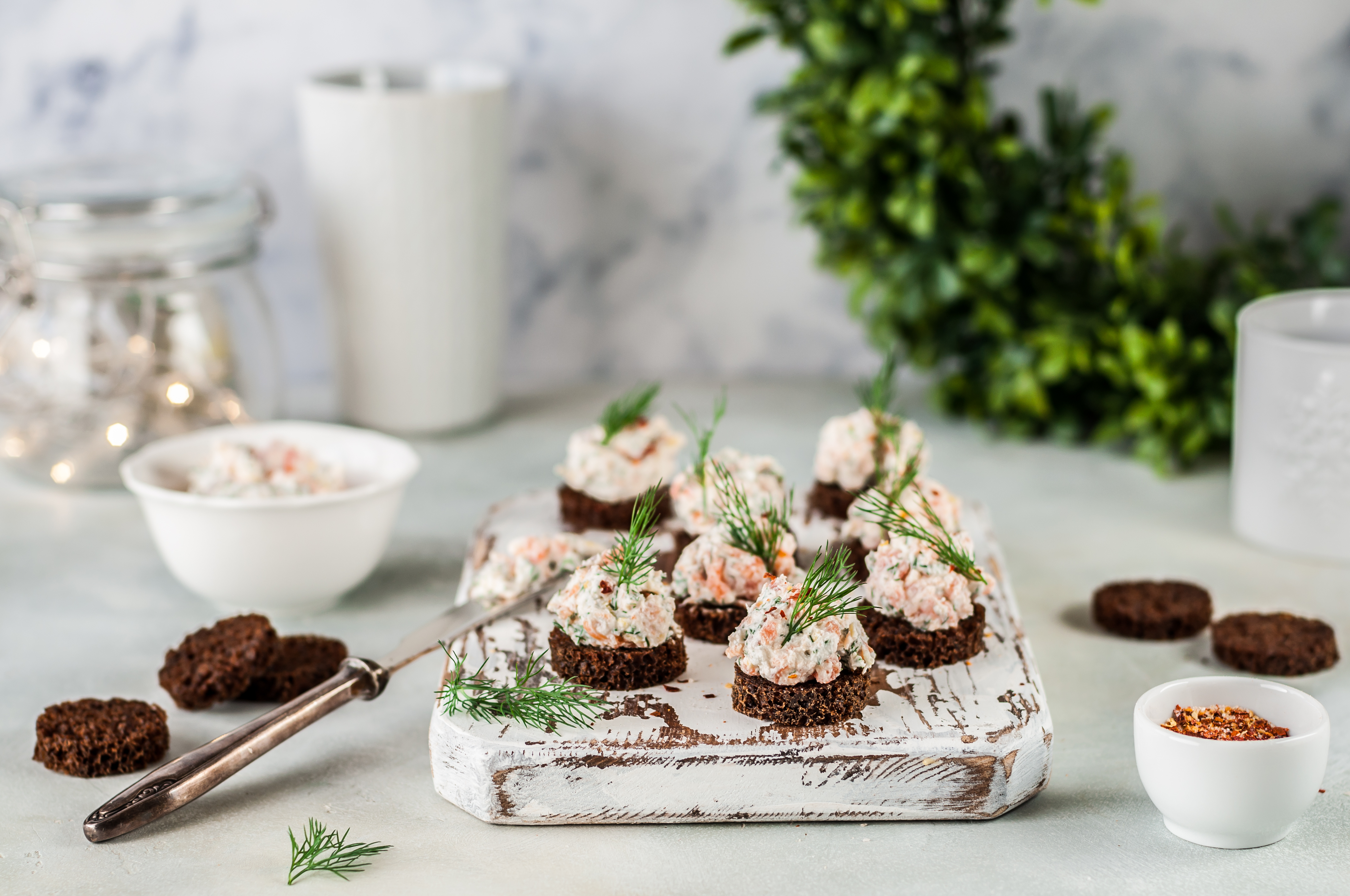 Boîte pour le pain épicerie traditionnelle ÉPICERIE